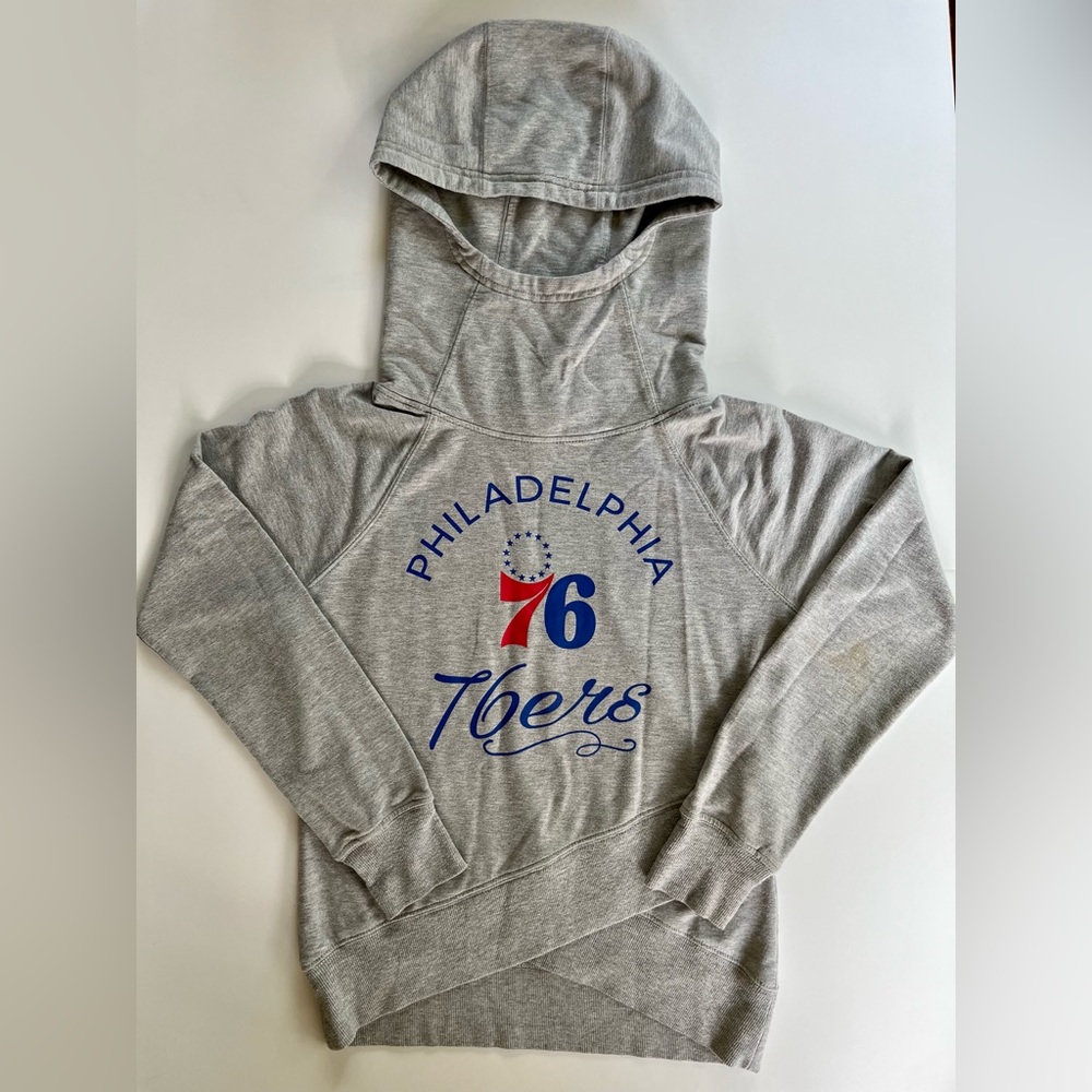 PHILADELPHIA SEVENTY SIXERS 76ers sweatshirt gray hoodie girls M